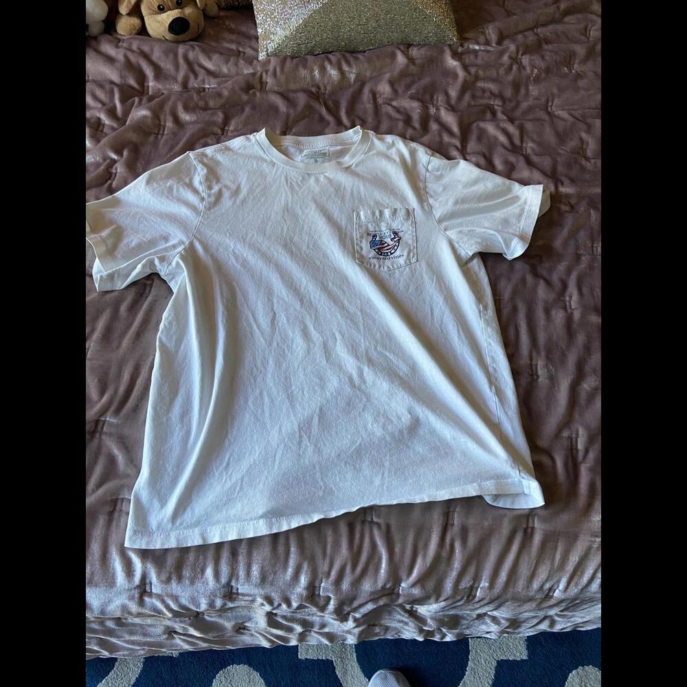 Vineyard Vines Kentucky Derby RARE White Pocket T-Shirt Y-XL